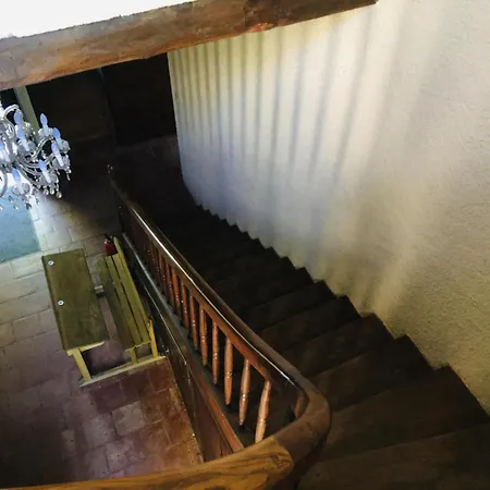 Ancienne Ecole De Moncere