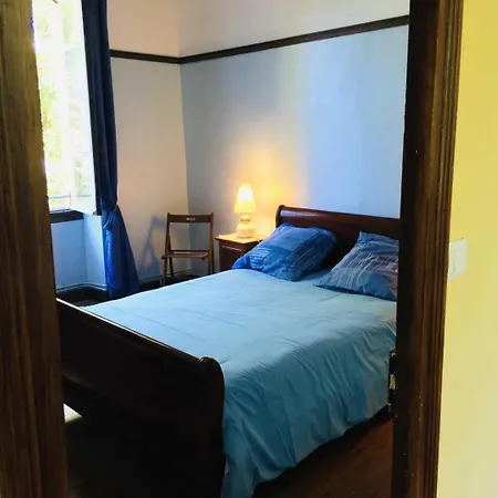 Ancienne Ecole De Moncere * Penne