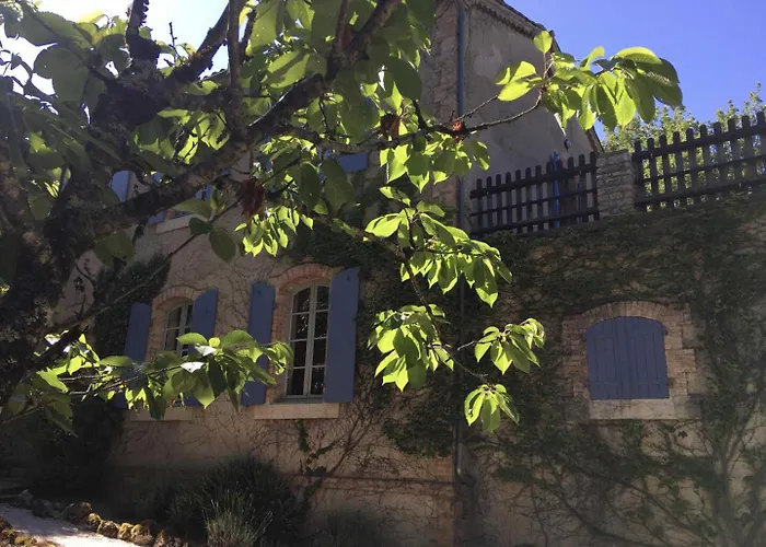 Ancienne Ecole De Moncere Feriehus *