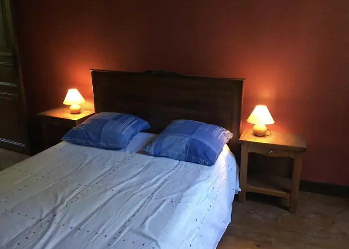 Ancienne Ecole De Moncere *